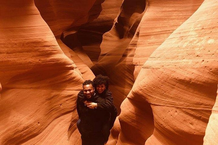 Antelope Canyon and Horseshoe Bend Tour from Las Vegas with Lunch, photo 2 of 10