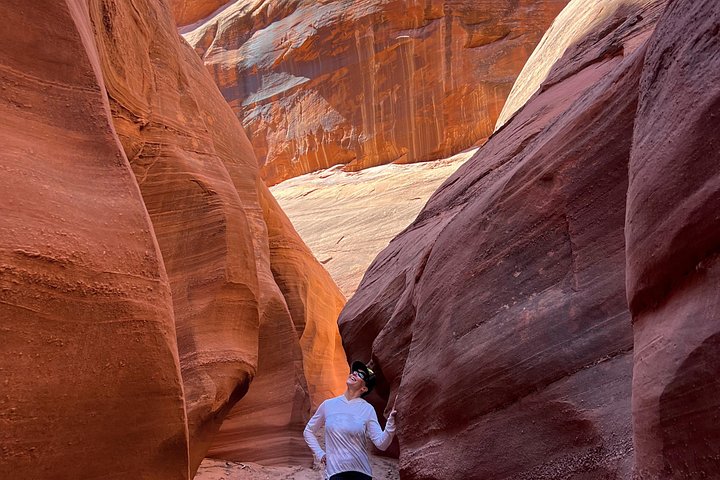 Antelope Canyon Lake Powell Guided Kayaking and Hike Tour, photo 9 of 10