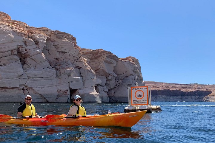 Antelope Canyon Lake Powell Guided Kayaking and Hike Tour, photo 4 of 10