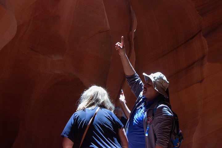 Private Lower Antelope Canyon Day Tour from Phoenix/Scottsdale, photo 8 of 8