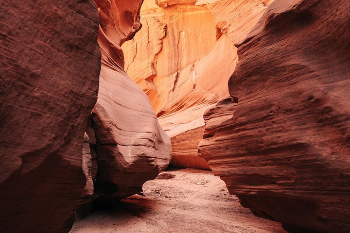 Waterhole Canyon Guided Tour, photo 3 of 10