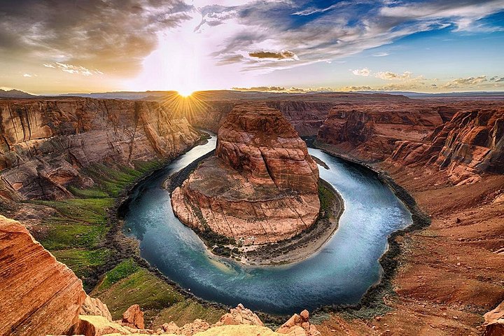 Antelope Canyon and Horseshoe Bend Day Tour from Flagstaff, photo 3 of 10