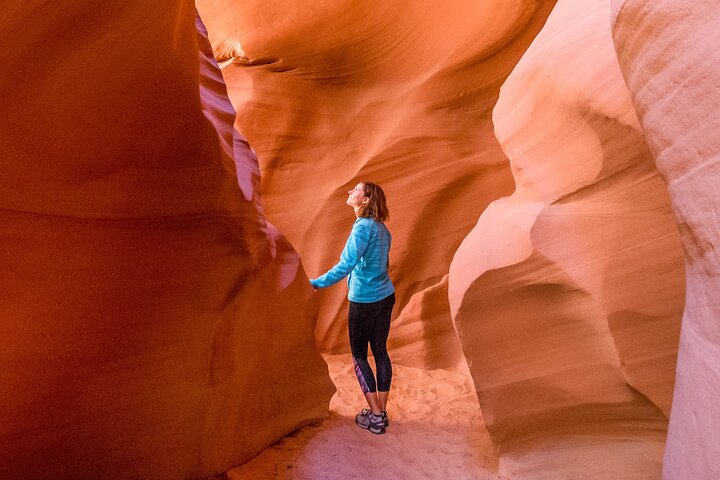 Private Antelope Canyon and Horseshoe Bend Tour from Sedona, photo 2 of 9