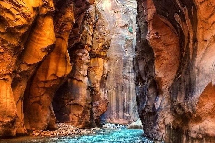 4-Day Grand Canyon, Lower Antelope Canyon and Bryce Canyon Tour, photo 4 of 10