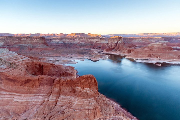 Antelope Canyon and Horseshoe Bend Day Trip from Las Vegas, photo 6 of 10