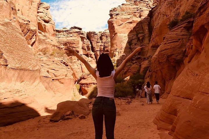 Antelope Canyon and Horseshoe Bend Tour from Las Vegas with Lunch, photo 5 of 10