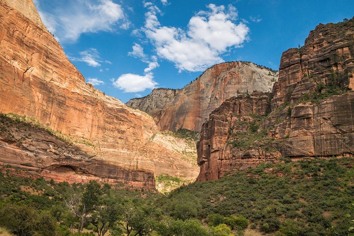 Premium 3-Day Winter Tour: Grand Canyon, Monument Valley and Zion, photo 8 of 10