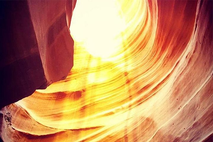 Private Upper or Lower Antelope Canyon and Horseshoe Bend Day Tour, photo 7 of 10
