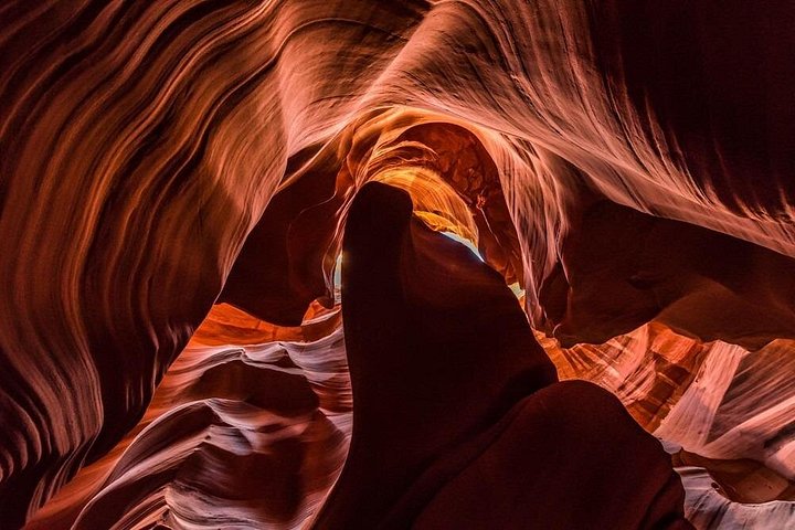 Secret Antelope Canyon and Horseshoe Bend Tour from Page, photo 5 of 7