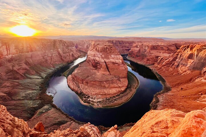 Lower Antelope Canyon and Horseshoe Bend Tour from Las Vegas, photo 1 of 10