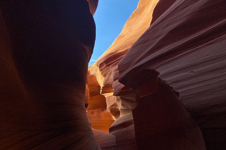 Lower Antelope Canyon General Guided Tour, photo 6 of 9