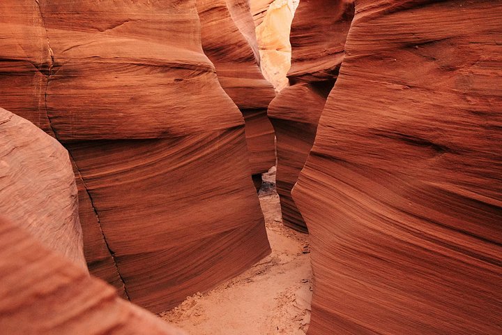 Waterhole Canyon Guided Tour, photo 4 of 10