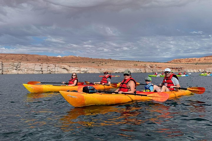 Antelope Canyon Lake Powell Guided Kayaking and Hike Tour, photo 5 of 10
