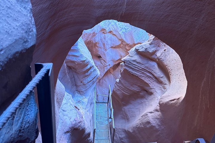 Deer Canyon Adventure through Antelope Canyon, photo 10 of 10