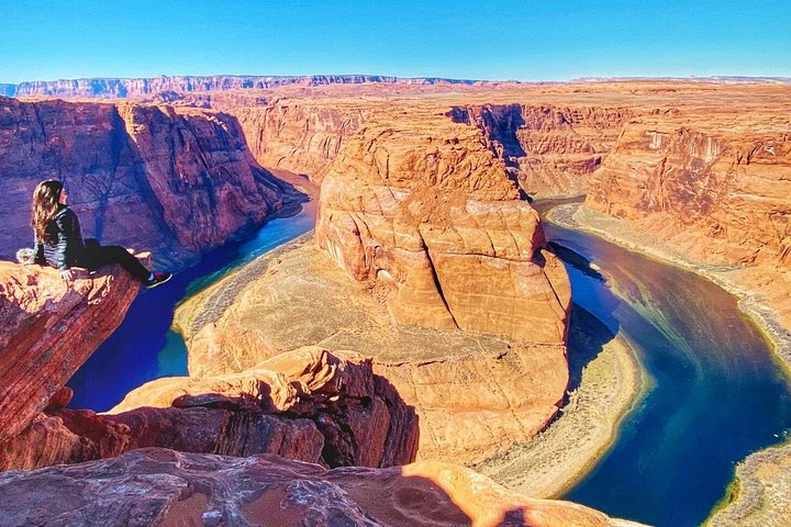 Small-Group Lower Antelope Canyon and Horseshoe Bend Tour w/ Lunch, photo 3 of 9