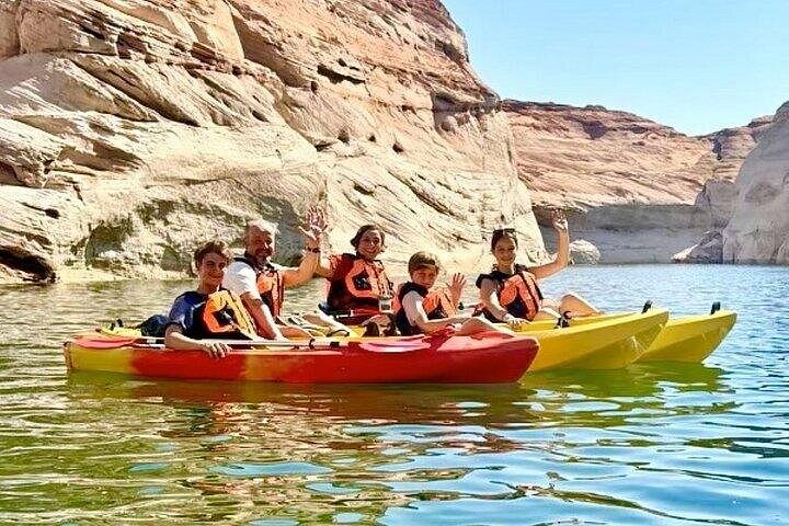 Lake Powell Kayak and Water Antelope Canyon Hike Guided Tour, photo 5 of 10