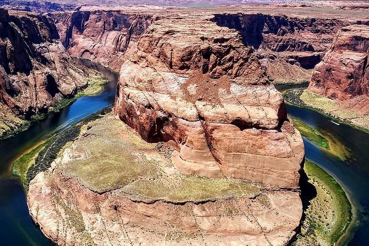 Antelope Canyon and Horseshoe Bend Tour from Las Vegas with Lunch, photo 9 of 10