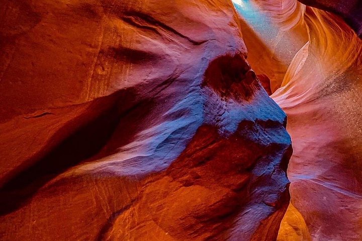 Upper and Lower Antelope Canyon Tour from Page, photo 4 of 10
