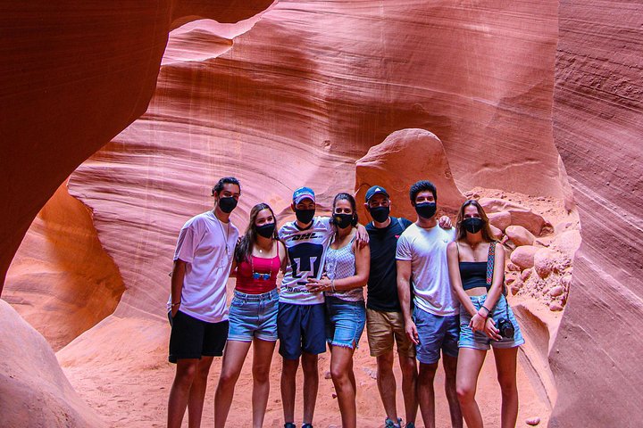Lower Antelope Canyon Hiking Tour, photo 1 of 10
