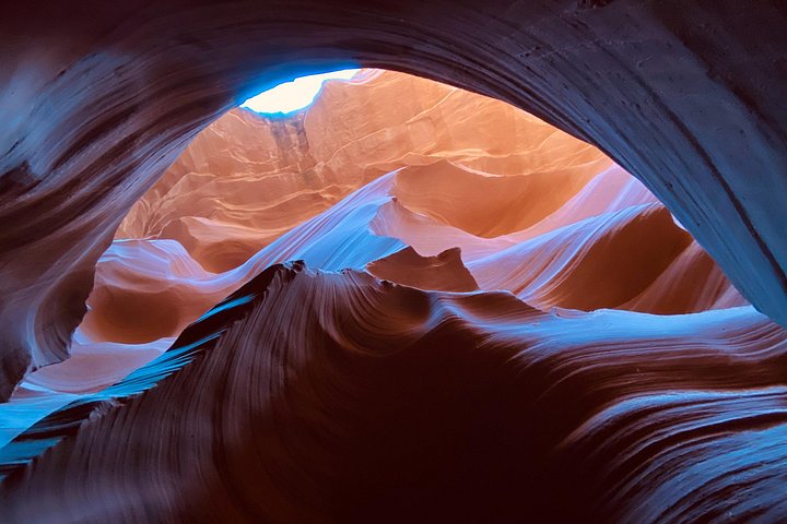 Lower Antelope Canyon General Guided Tour, photo 7 of 9