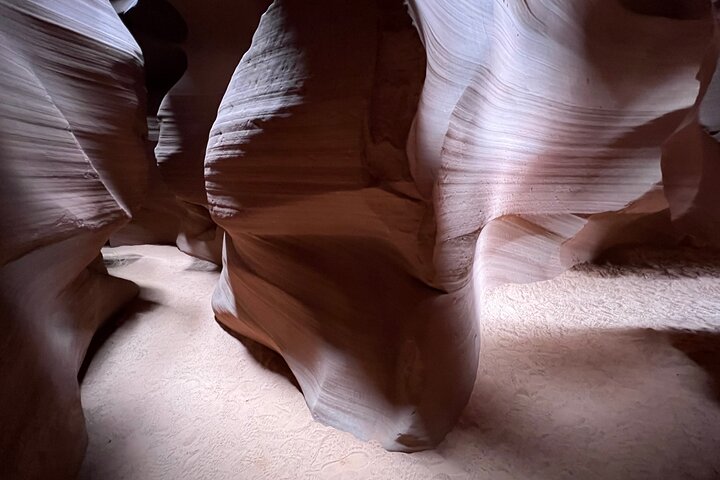 Upper Antelope Canyon Tour by AACT, photo 4 of 7