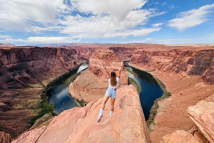 Lower Antelope Canyon, Horseshoe Bend and Lake Powell with Lunch, photo 4 of 10