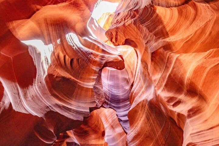 From Phoenix: Small Group Antelope Canyon Day Tour, photo 7 of 9